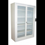 Armoire de pharmacie avec portes vitrées