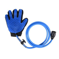 Gant de nettoyage pour chiens avec tube intégré et raccord robinet