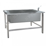 Baignoire préopératoire avec mitigeur extractible