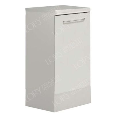Commode avec une porte sur base fermée 