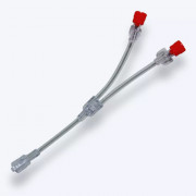 Adaptateur pour 2 perfuseurs