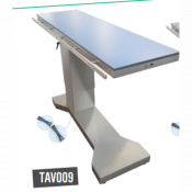 Table de chirurgie électrique avec colonne décentralisée et plateau radiotransparent