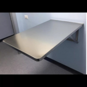 Table d'examen pliante
