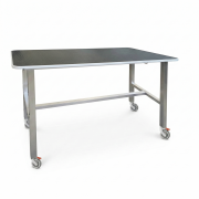 Table d'examen sur roulettes avec dessus en caoutchouc noir